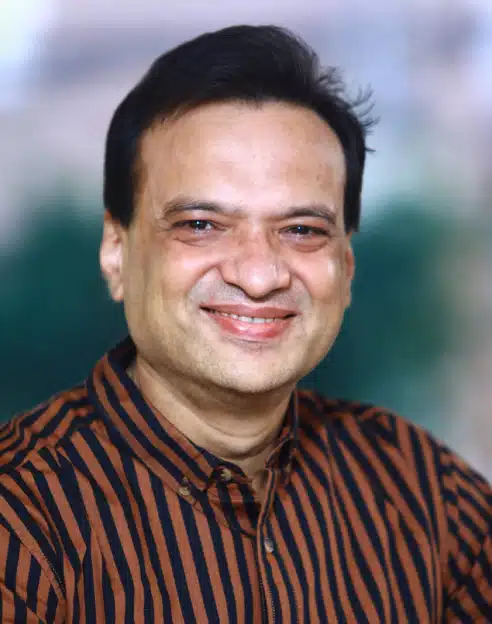 Dr. Manish Lashkare